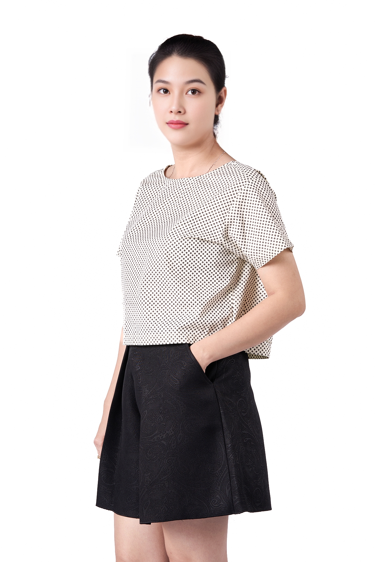 Tobeney | Khám Phá Phong Cách Trẻ Trung và Hiện Đại